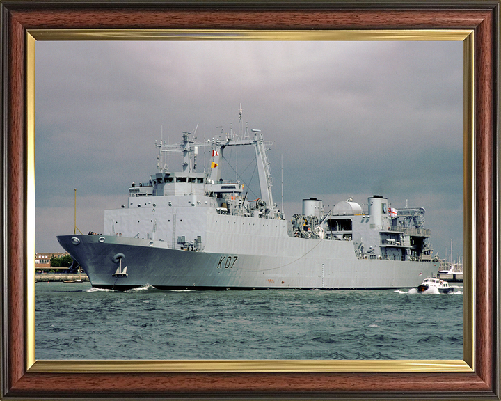 HMS Challenger (K07) Royal Navy Diving Support Vessel Port Side View Photo Print Wall Art Decor Posters, Prints, & Visual Artwork Hampshire Prints 10 x 8 Classic Frame No