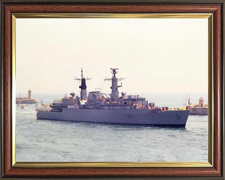 HMS Battleaxe (F89) Royal Navy Type 22 Frigate Dress Ship Photo Print Wall Art Decor Posters, Prints, & Visual Artwork Hampshire Prints 10 x 8 Classic Frame No