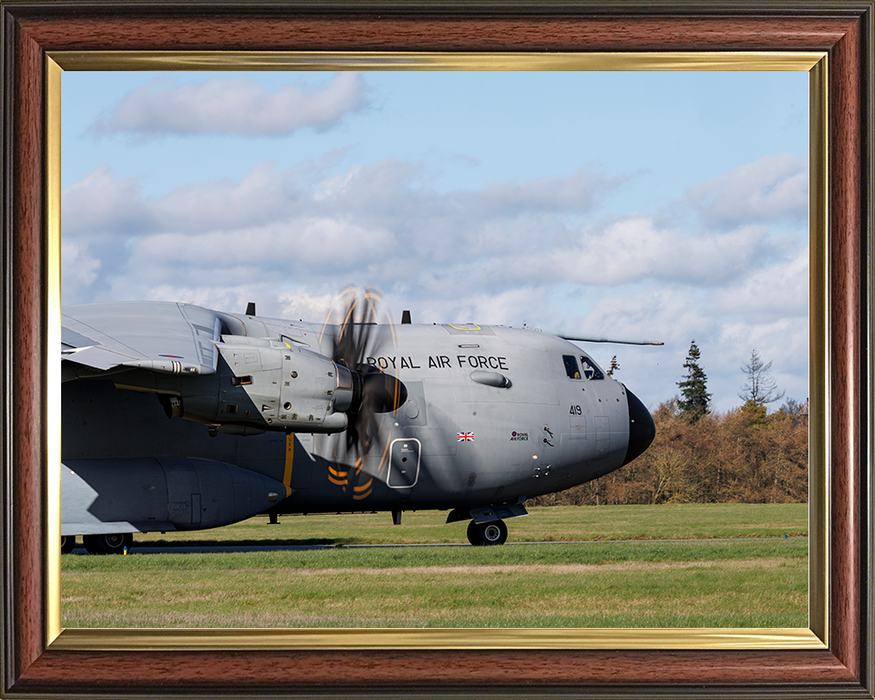 RAF Atlas A400M Lands At RAF Wittering Photo Print Royal Air Force Wall Art Aviation Decor Posters, Prints, & Visual Artwork Hampshire Prints 10 x 8 Classic Frame No
