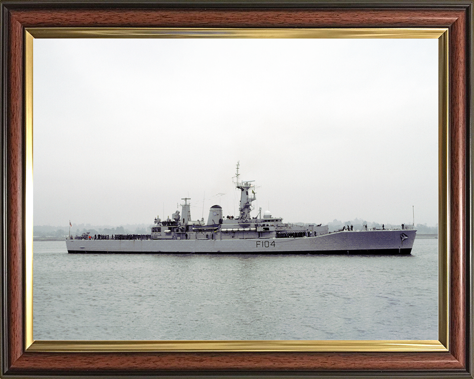 HMS Dido (F104) Royal Navy Leander Class Frigate Low Starboard Beam View Photo Print Wall Art Decor Posters, Prints, & Visual Artwork Hampshire Prints 10 x 8 Classic Frame No