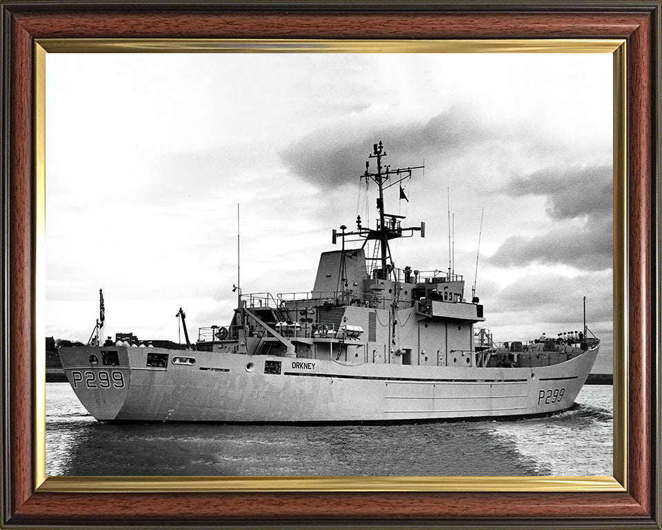 HMS Orkney P299 Royal Navy Island class patrol vessel Photo Print or Framed Print - Hampshire Prints