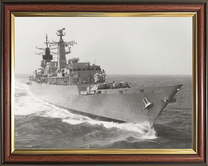 HMS Boxer (F92) Royal Navy Type 22 Frigate In Black and White Photo Print Wall Art Decor Posters, Prints, & Visual Artwork Hampshire Prints 10 x 8 Classic Frame No