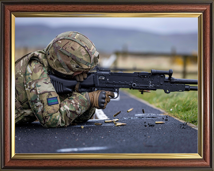 British Army Reserve Trooper firing a GPMG Photo Print Wall Art Military Decor Poster Posters, Prints, & Visual Artwork Hampshire Prints 10 x 8 Classic Frame No
