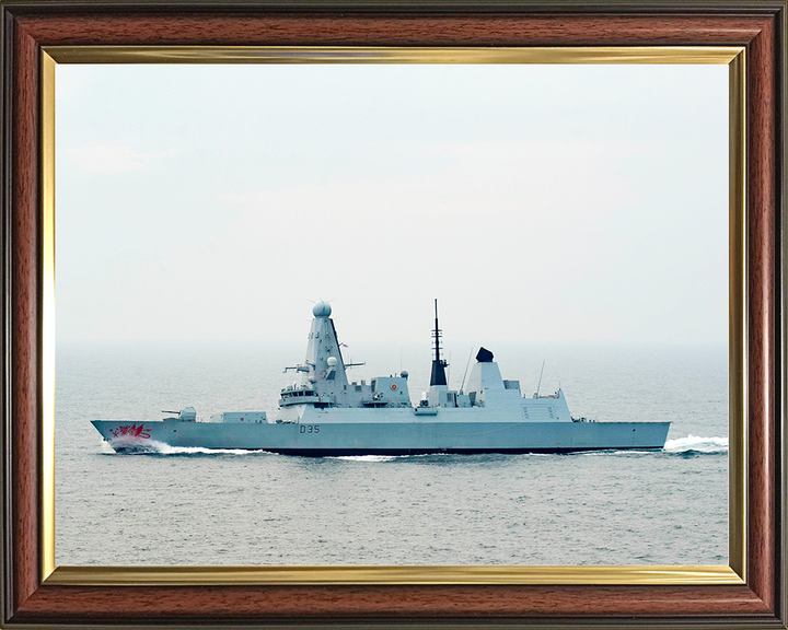 HMS Dragon (D35) Royal Navy Type 45 Destroyer At Sea 2018 Photo Print Wall Art Decor Posters, Prints, & Visual Artwork Hampshire Prints 10 x 8 Classic Frame No