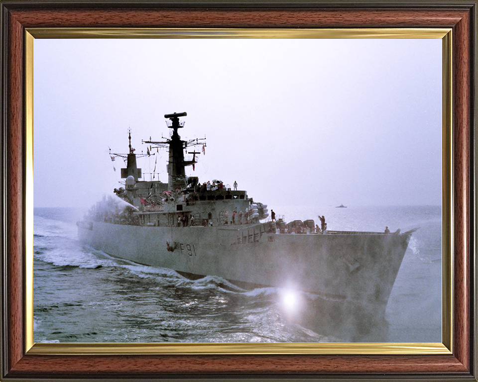 HMS Brazen (F91) Royal Navy Type 22 Frigate Handing Over Photo Print Wall Art Naval Decor Posters, Prints, & Visual Artwork Hampshire Prints 10 x 8 Classic Frame No