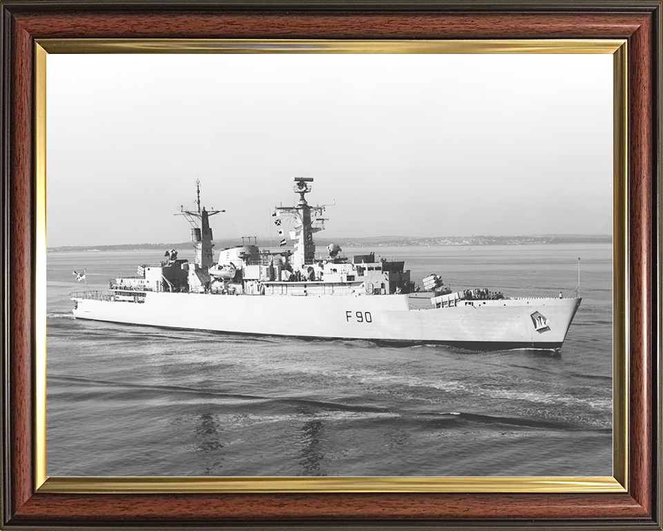 HMS Brilliant (F90) Royal Navy Type 22 Frigate Entering Portsmouth Photo Print Wall Art Decor Posters, Prints, & Visual Artwork Hampshire Prints 10 x 8 Classic Frame No