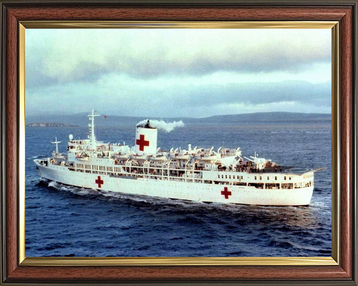 SS Uganda | Photo Print | Framed Print | Poster | Hospital Ship | Royal Navy Hampshire Prints