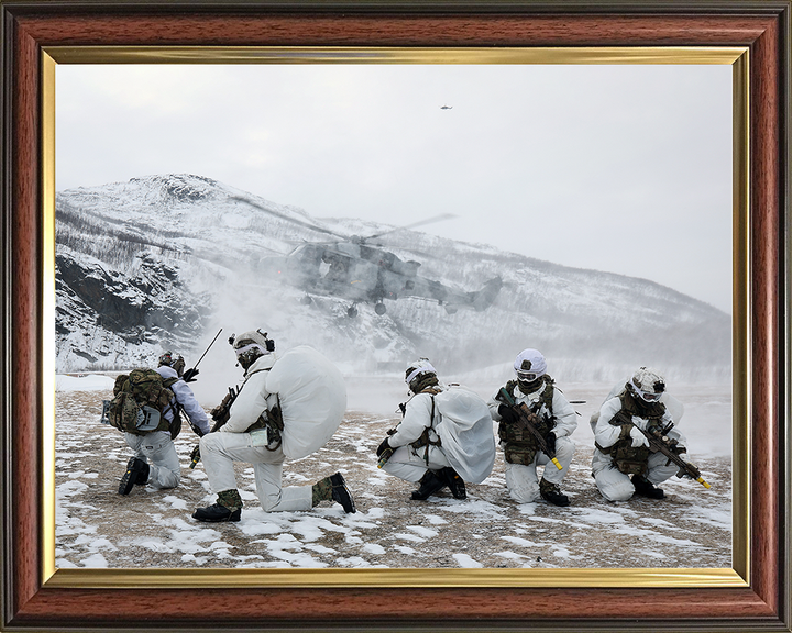 Royal Marines With Wildcat Helicopter in Norway Photo Print 40 Commando Wall Art Military Decor Posters, Prints, & Visual Artwork Hampshire Prints 10 x 8 Classic Frame No