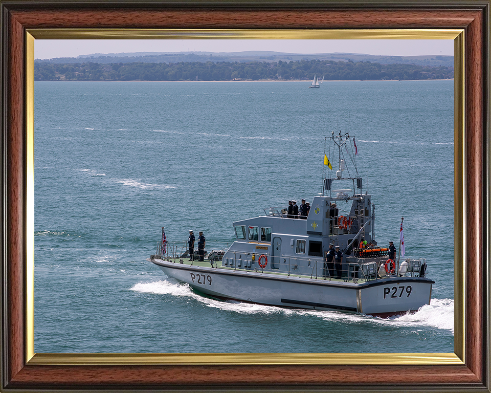 HMS Blazer (P279) Photo Print - At Sea 2022 - Royal Navy Archer Class P2000 Patrol Vessel Posters, Prints, & Visual Artwork Hampshire Prints 10 x 8 Classic Frame No