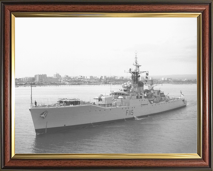 HMS Berwick (F115) Royal Navy Rothesay Class Frigate High Port Bow View Photo Print Wall Art Decor Posters, Prints, & Visual Artwork Hampshire Prints 10 x 8 Classic Frame No