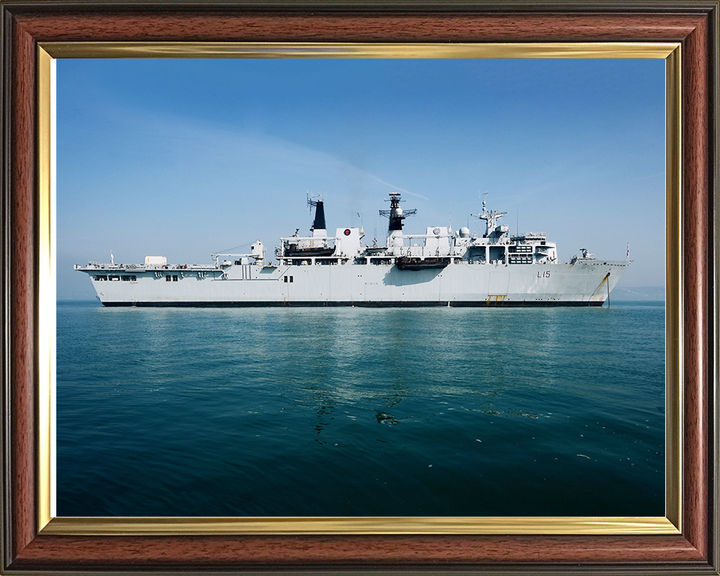 HMS Bulwark (L15) Royal Navy Albion Class Amphibious Ship Starboard Beam View Photo Print Wall Art Decor Posters, Prints, & Visual Artwork Hampshire Prints 10 x 8 Classic Frame No