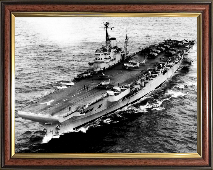 HMS Illustrious (87) Photo Print - Port Bow View - Royal Navy Illustrious Class Aircraft Carrier Hampshire Prints 10 x 8 Classic Frame No