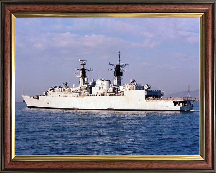 HMS Beaver (F93) Royal Navy Type 22 Frigate Port Quarter View Photo Print Wall Art Decor Posters, Prints, & Visual Artwork Hampshire Prints 10 x 8 Classic Frame No