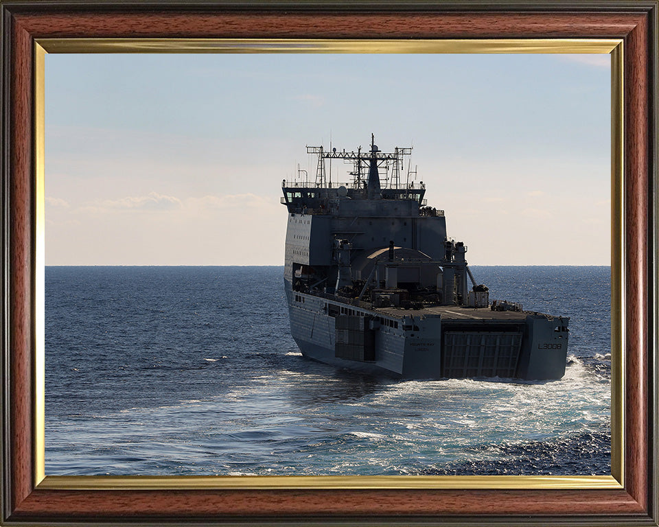 RFA Mounts Bay (L3008) Photo Print - Stern View - Royal Fleet Auxiliary Bay Class Ship Hampshire Prints 10 x 8 Classic Frame No