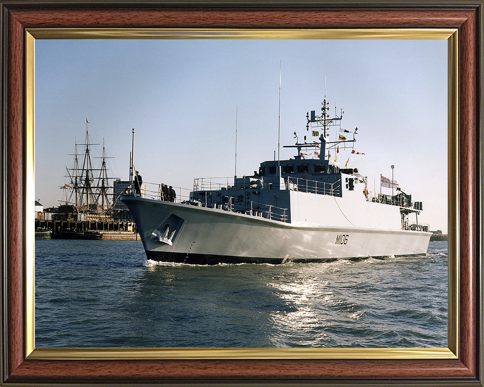 HMS Penzance (M106) Photo Print - Entering Portsmouth 1998 - Royal Navy Sandown Class Minehunter