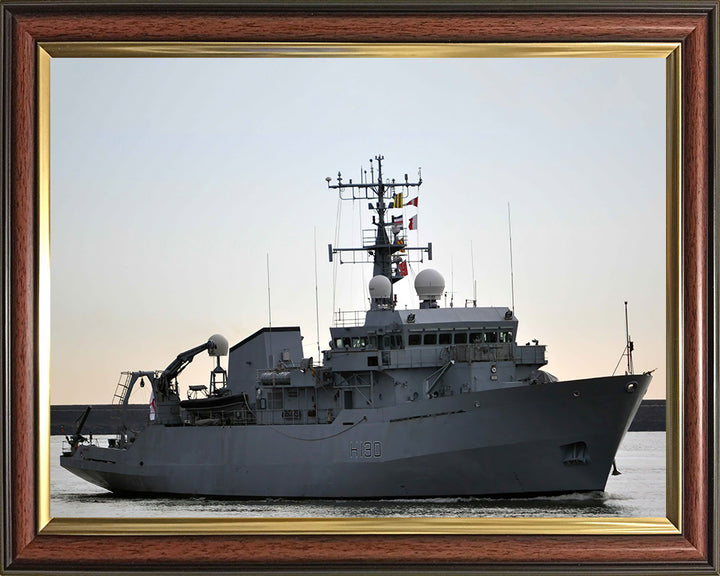 HMS Roebuck H130 | Photo Print | Framed Print | Coastal Survey Vessel | Royal Navy Hampshire Prints