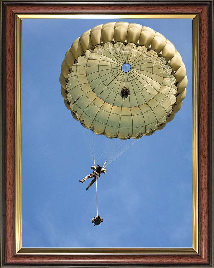 British Army Paratrooper Under Canopy From Below Photo Print Wall Art Military Decor Posters, Prints, & Visual Artwork Hampshire Prints 10 x 8 Classic Frame No