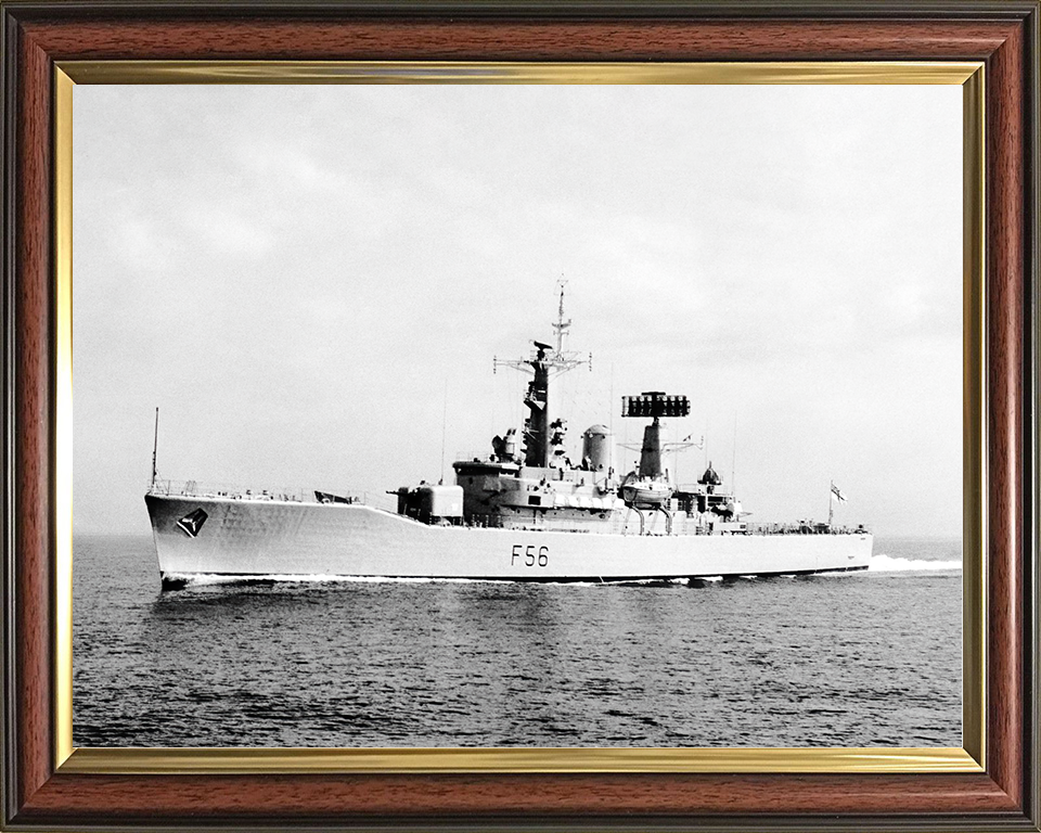 HMS Argonaut (F56) Royal Navy Leander Class Frigate Underway Photo Print Wall Art Decor Posters, Prints, & Visual Artwork Hampshire Prints 10 x 8 Classic Frame No
