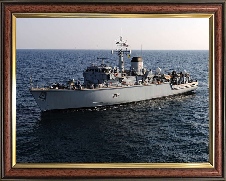 HMS Chiddingfold M37 | Photo Print | Framed Print | Hunt Class | Minehunter | Royal Navy Hampshire Prints