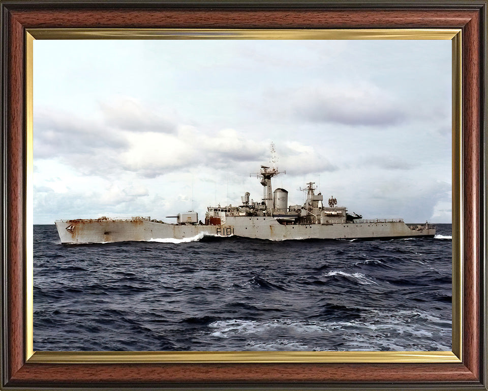 HMS Yarmouth F101 | Photo Print | Framed Print | Rothesay Class | Frigate | Royal Navy Hampshire Prints
