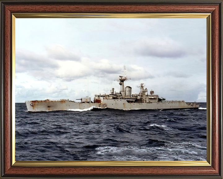 HMS Yarmouth F101 | Photo Print | Framed Print | Rothesay Class | Frigate | Royal Navy Hampshire Prints