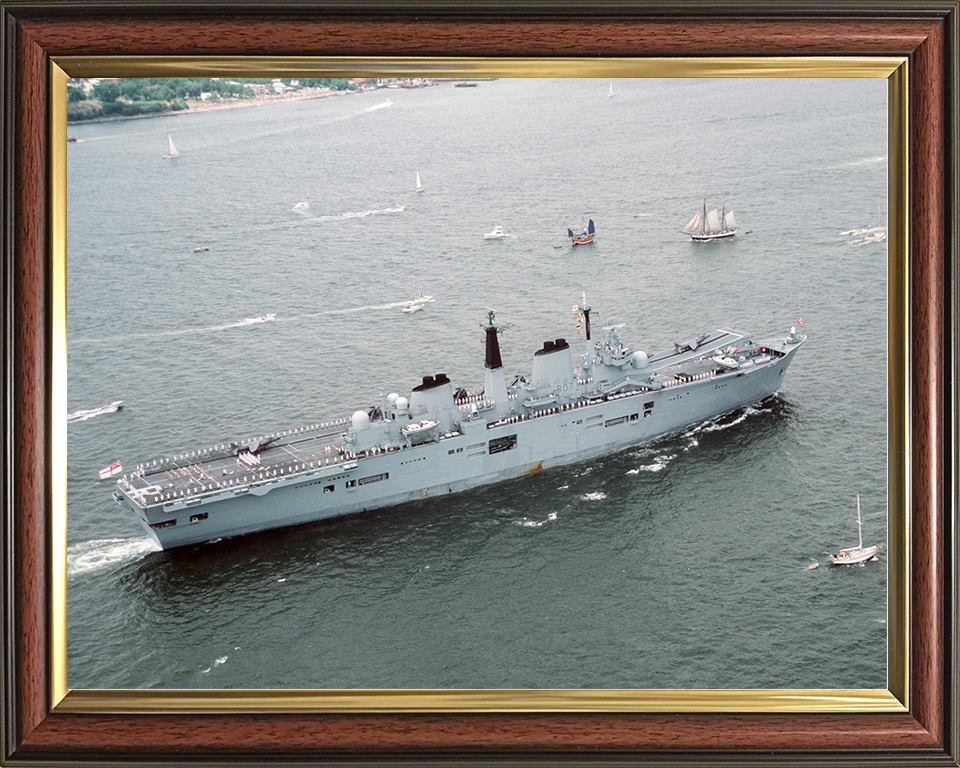 HMS Ark Royal (R07) Royal Navy Invincible Class Aircraft Carrier New York Harbor Photo Print Wall Art Decor Posters, Prints, & Visual Artwork Hampshire Prints 10 x 8 Classic Frame No