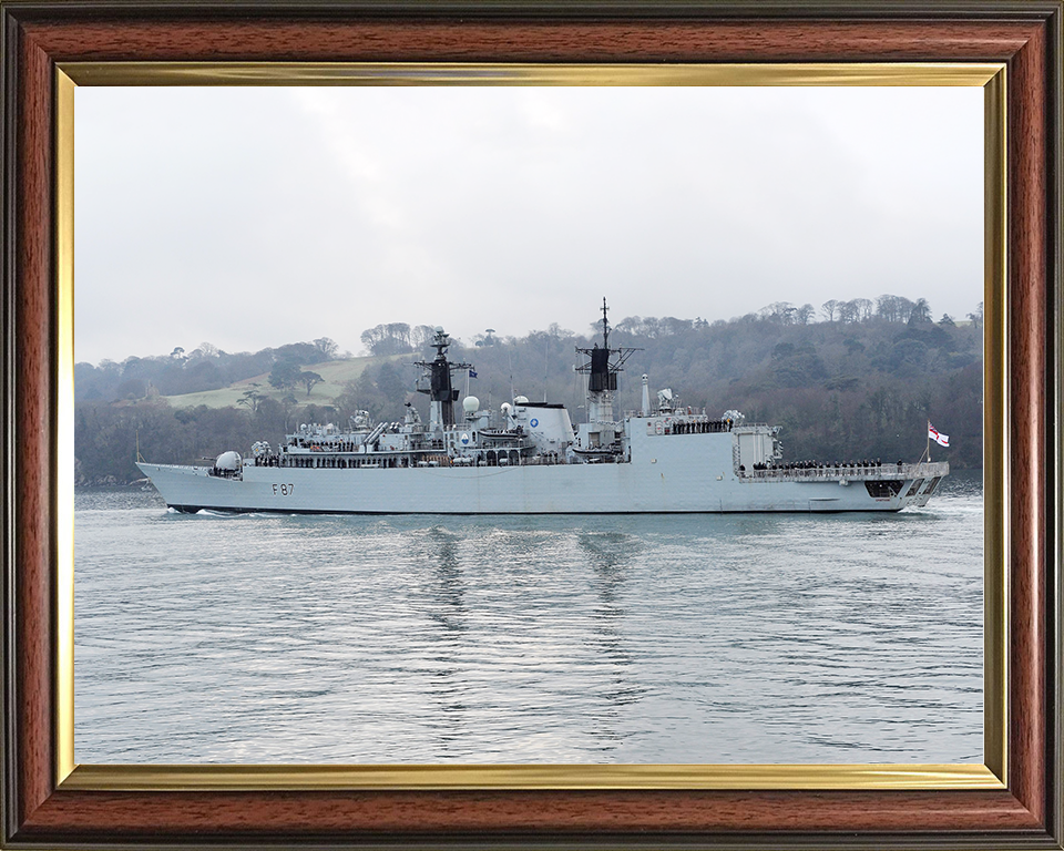 HMS Chatham (F87) Royal Navy Type 22 Frigate Deploys 2010 Photo Print Wall Art Decor Posters, Prints, & Visual Artwork Hampshire Prints 10 x 8 Classic Frame No