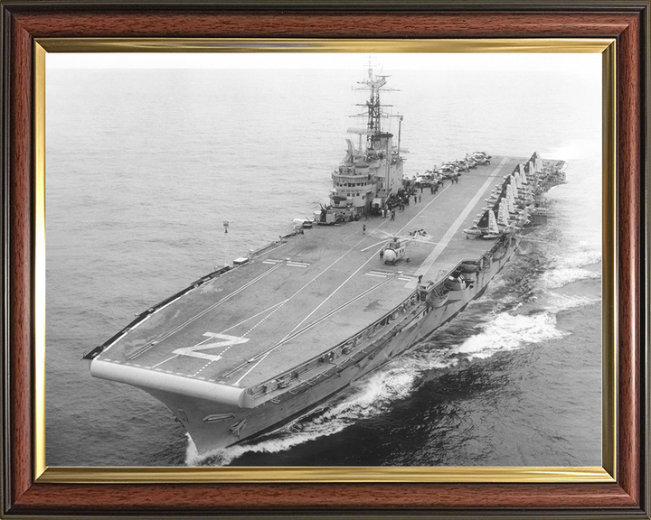 HMS Albion (R07) Royal Navy Centaur Class Carrier Underway Photo Print Wall Art Naval Decor Posters, Prints, & Visual Artwork Hampshire Prints 10 x 8 Classic Frame No