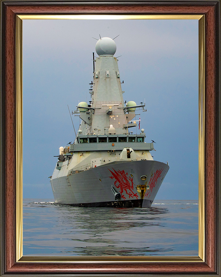 HMS Dragon (D35) Royal Navy Type 45 Destroyer Low Starboard Bow View Photo Print Wall Art Decor Posters, Prints, & Visual Artwork Hampshire Prints 10 x 8 Classic Frame No