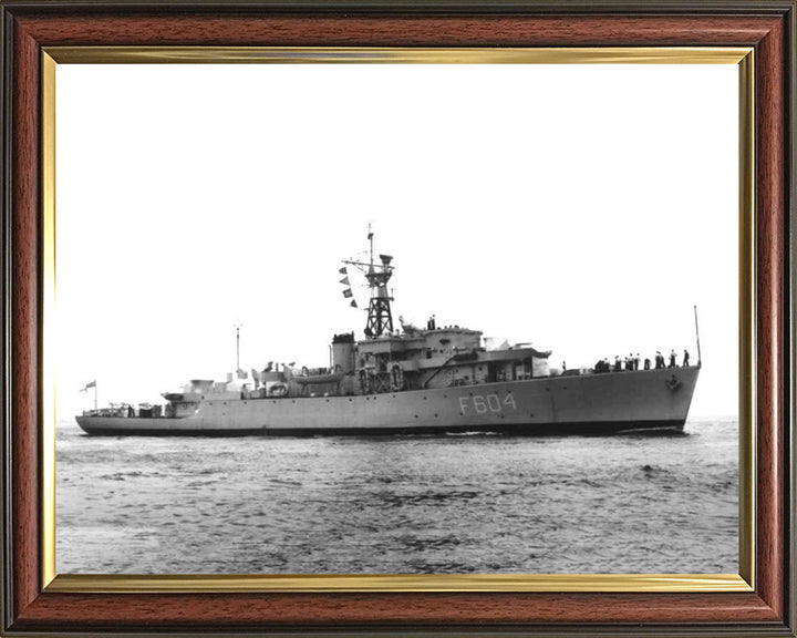 HMS Start Bay K604 Royal Navy Bay Class Frigate Photo Print or Framed Print - Hampshire Prints