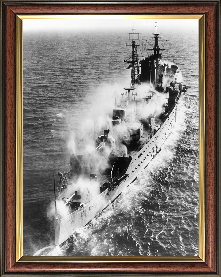 HMS Cumberland (57) Royal Navy County Class Cruiser Pre Wetting Photo Print Wall Art Decor Posters, Prints, & Visual Artwork Hampshire Prints 10 x 8 Classic Frame No