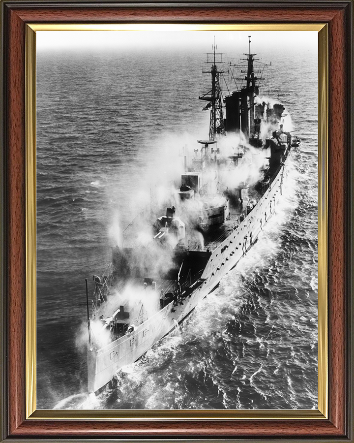 HMS Cumberland (57) Royal Navy County Class Cruiser Pre Wetting Photo Print Wall Art Decor Posters, Prints, & Visual Artwork Hampshire Prints 10 x 8 Classic Frame No