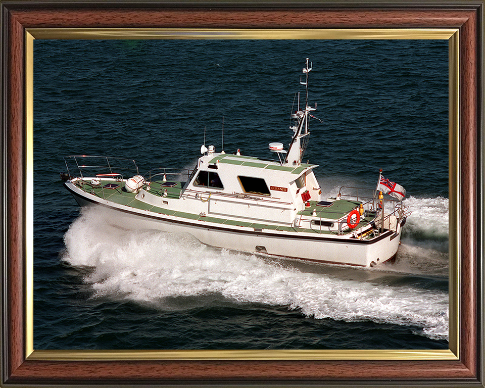 HMS Gleaner (H86) Photo Print - Underway - Royal Navy Survey Motor Launch