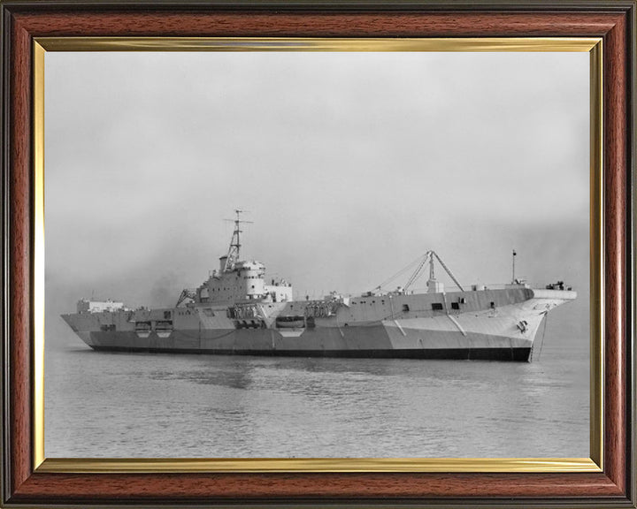 HMS Pioneer R76 | Photo Print | Framed Print | Colossus Class | Aircraft Carrier | Royal Navy Hampshire Prints