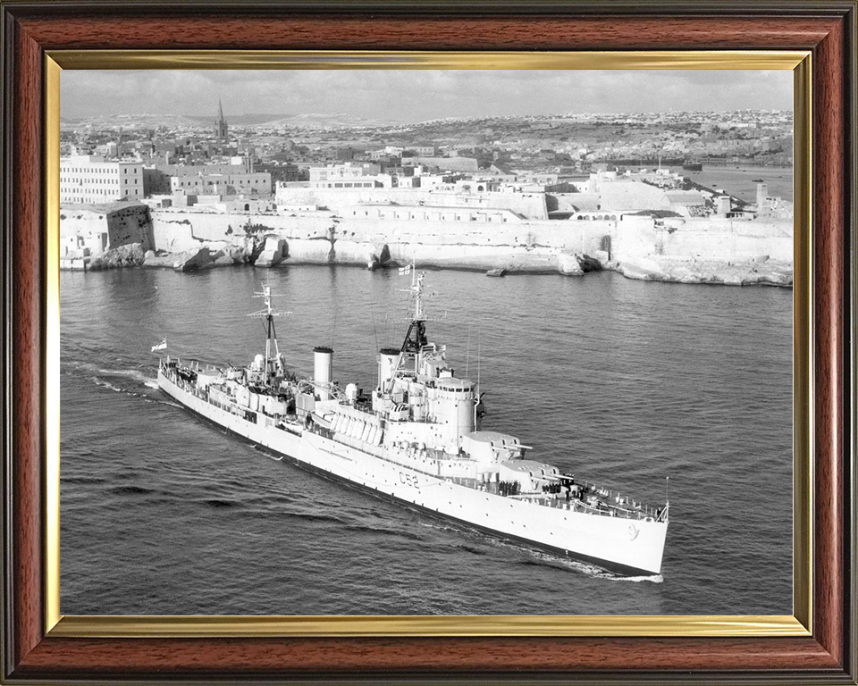 HMS Bermuda (52) Royal Navy Fiji Class Light Cruiser Leaving Harbour Photo Print Wall Art Decor Posters, Prints, & Visual Artwork Hampshire Prints 10 x 8 Classic Frame No