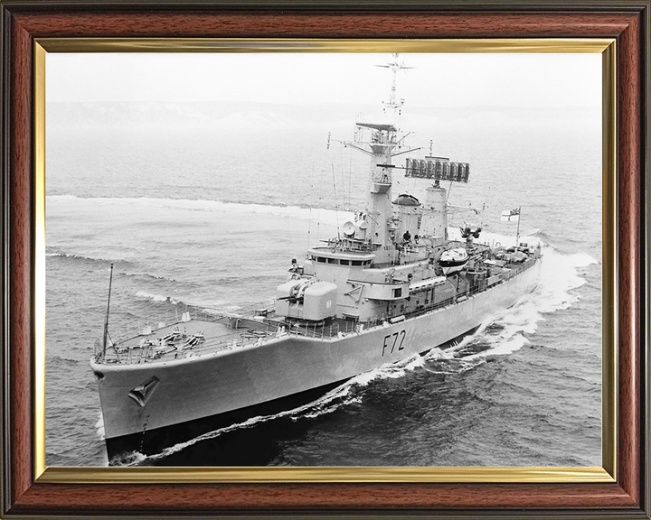 HMS Ariadne (F72) Royal Navy Leander Class Frigate Hard Turn Photo Print Wall Art Decor Posters, Prints, & Visual Artwork Hampshire Prints 10 x 8 Classic Frame No