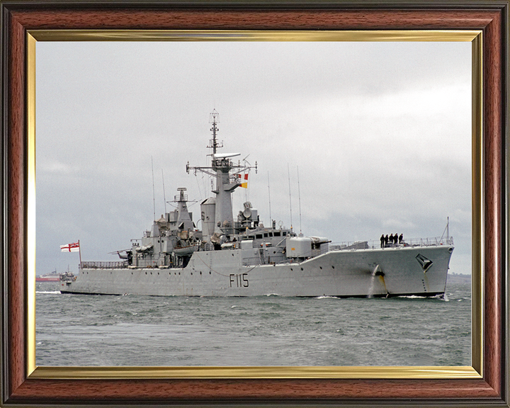 HMS Berwick (F115) Royal Navy Rothesay Class Frigate Entering Harbour Photo Print Wall Art Decor Posters, Prints, & Visual Artwork Hampshire Prints 10 x 8 Classic Frame No