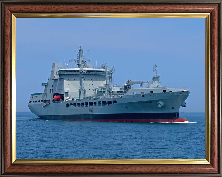 RFA Tiderace (A137) Photo Print - Low Starboard View - Royal Fleet Auxiliary Tide Class Tanker Hampshire Prints 10 x 8 Classic Frame No
