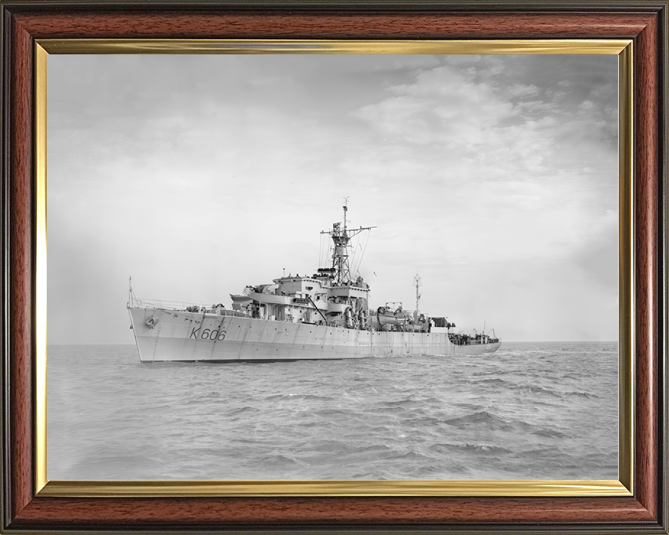 HMS Bigbury Bay (K606) Royal Navy Bay Class Frigate Port Bow View Photo Print Wall Art Decor Posters, Prints, & Visual Artwork Hampshire Prints 10 x 8 Classic Frame No