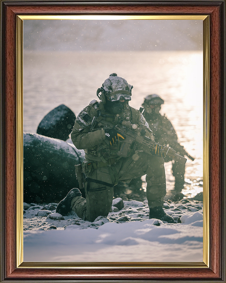 Royal Marines Kneeling During beach assault Photo Print 30 Commando Wall Art Military Decor Posters, Prints, & Visual Artwork Hampshire Prints 10 x 8 Classic Frame No