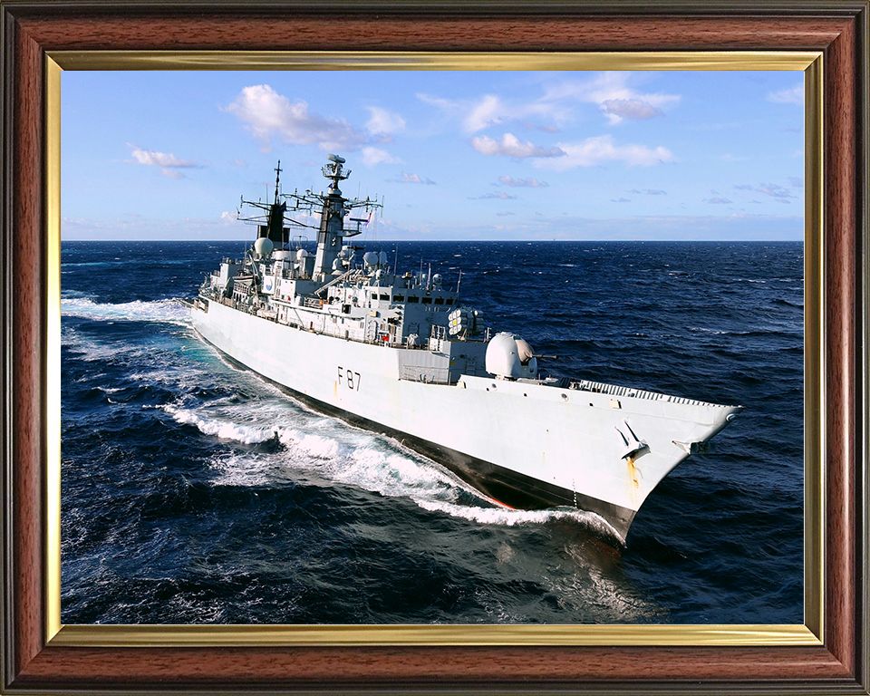 HMS Chatham (F87) Royal Navy Type 22 Frigate Gulf of Aden 2010 Photo Print Wall Art Decor Posters, Prints, & Visual Artwork Hampshire Prints 10 x 8 Classic Frame No