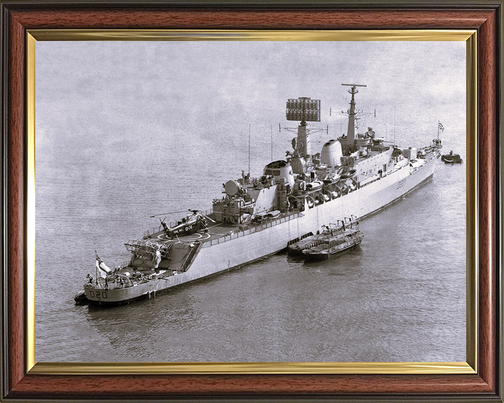 HMS Fife D20 | Photo Print | Framed Print | Poster | County Class | Destroyer | Royal Navy Hampshire Prints