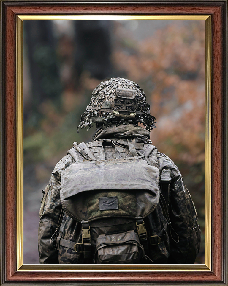 British Army Soldier Officer Cadet Rear Portrait on Exercise Photo Print Wall Art Military Decor Posters, Prints, & Visual Artwork Hampshire Prints 10 x 8 Classic Frame No