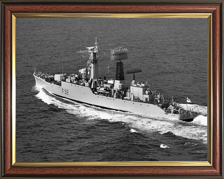 HMS Salisbury F32 | Photo Print | Framed Print | Salisbury Class | Frigate | Royal Navy Hampshire Prints