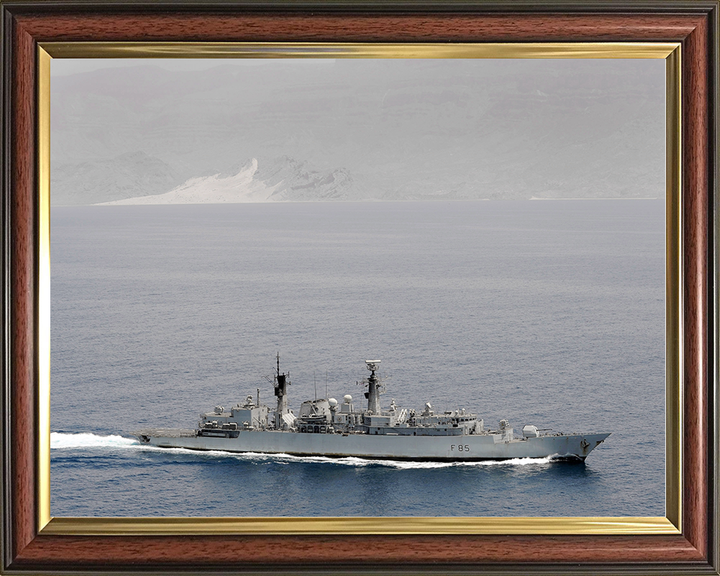 HMS Cumberland (F85) Royal Navy Type 22 Frigate At Speed Photo Print Wall Art Decor Posters, Prints, & Visual Artwork Hampshire Prints 10 x 8 Classic Frame No