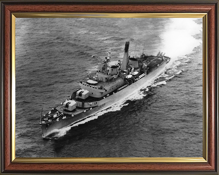 HMS Fife D20 | Photo Print | Framed Print | Poster | County Class | Destroyer | Royal Navy Hampshire Prints