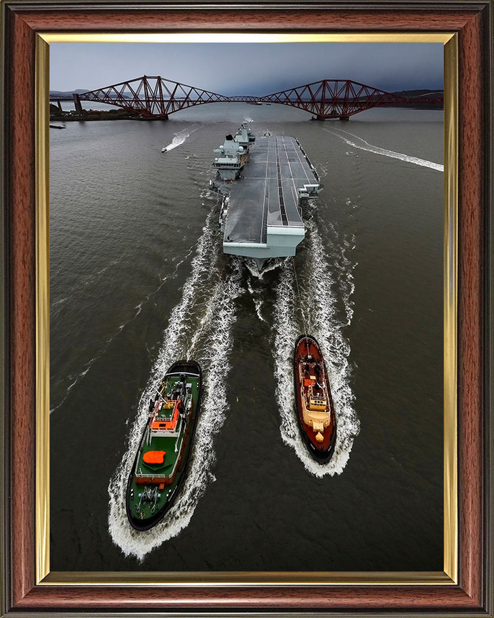 HMS Queen Elizabeth R08 | Photo Print | Framed Print | Queen Elizabeth Class | Aircraft Carrier | Royal Navy Hampshire Prints