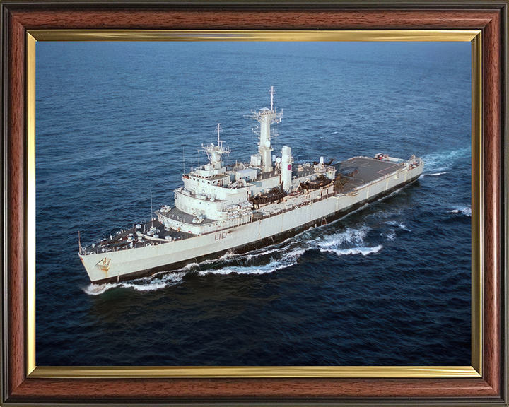 HMS Fearless (L10) Photo Print - At Sea 1996 - Royal Navy Fearless Class Landing Platform Dock Posters, Prints, & Visual Artwork Hampshire Prints 10 x 8 Classic Frame No