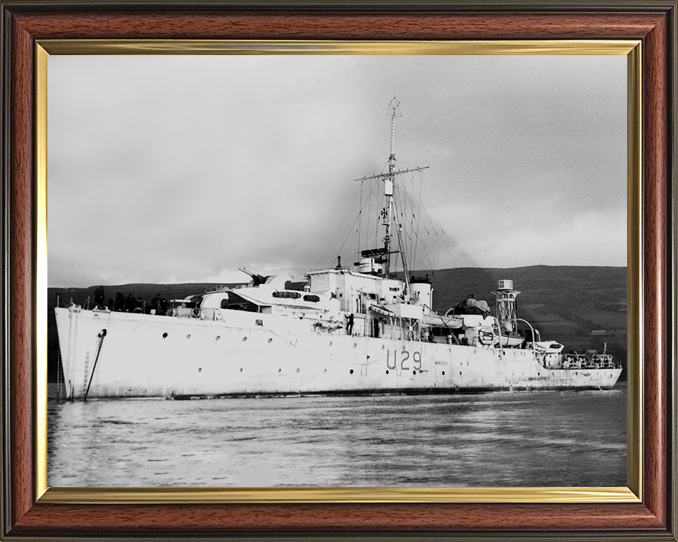HMS Whimbrel (U29) Photo Print - Port Side View 1945 - Royal Navy Black Swan Class Sloop Posters, Prints, & Visual Artwork Hampshire Prints 10 x 8 Classic Frame No