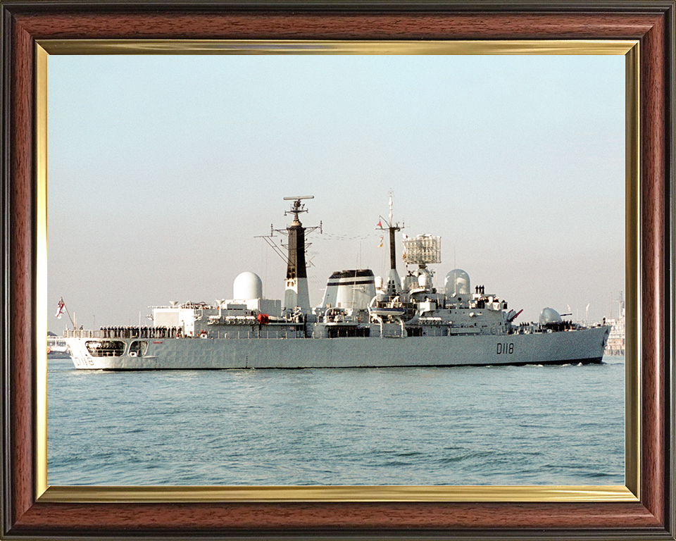 HMS Coventry (D118) Royal Navy Type 42 Destroyer Entering Harbour Photo Print Wall Art Decor Posters, Prints, & Visual Artwork Hampshire Prints 10 x 8 Classic Frame No
